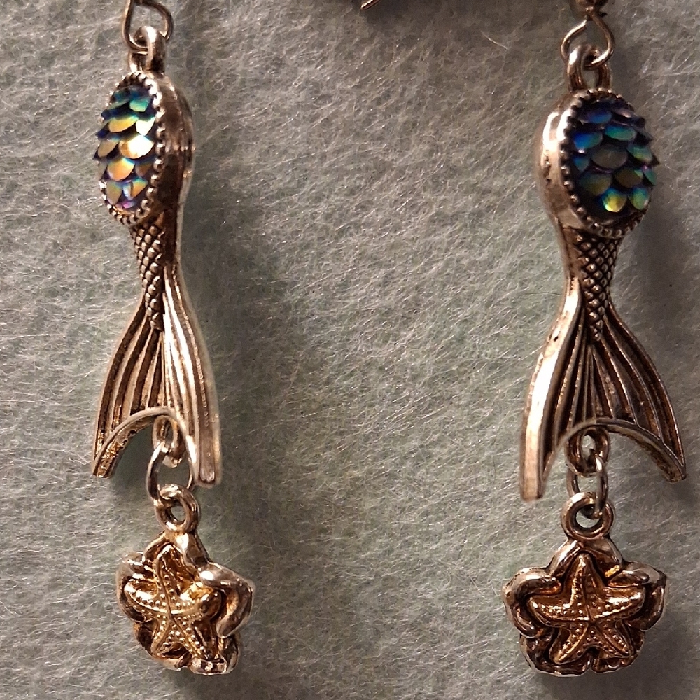 MERMAID TALES EARRINGS